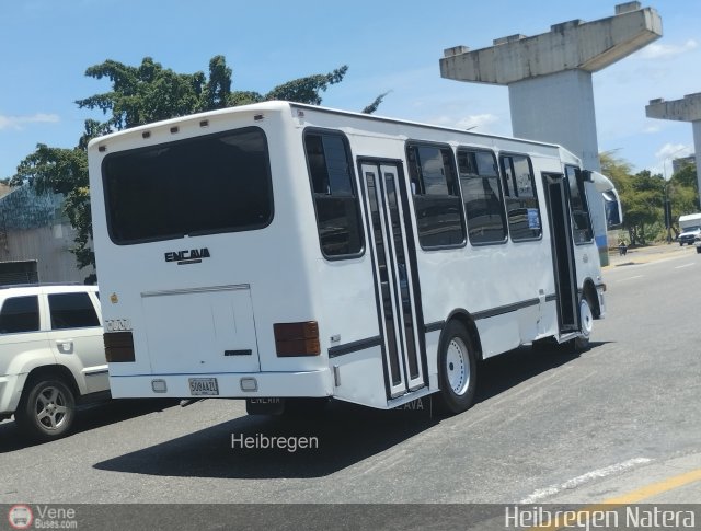 Coop. Transporte Menca de Leoni 018 por Heibregen Natera