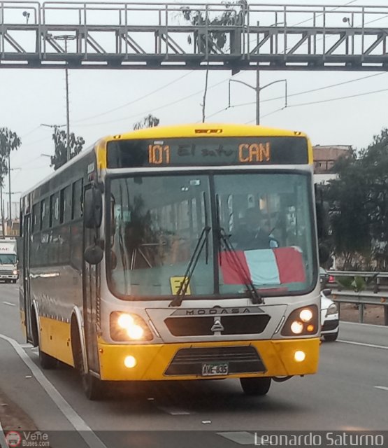 Per� Bus Internacional - Corredor Amarillo 835 por Leonardo Saturno