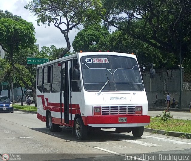 Particular o Desconocido 028 por Jonnathan Rodr�guez