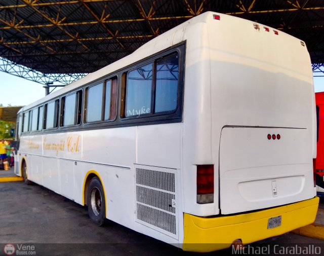 Expresos Camarg�i 0338 por Michael Caraballo