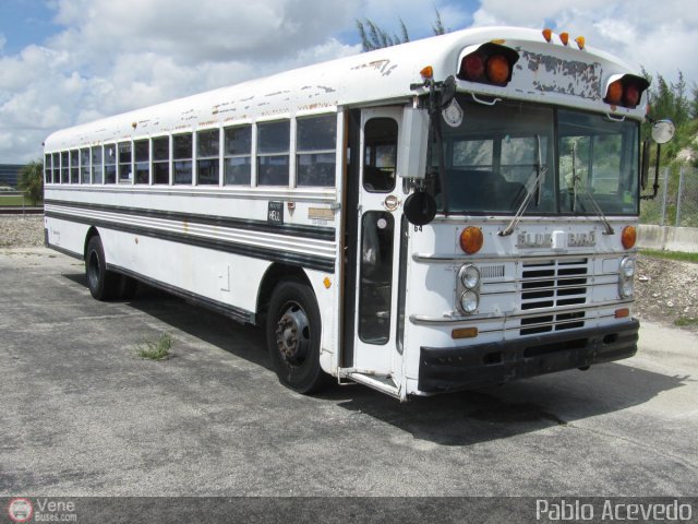 Particular NO USAR M�S 64 por Pablo Acevedo