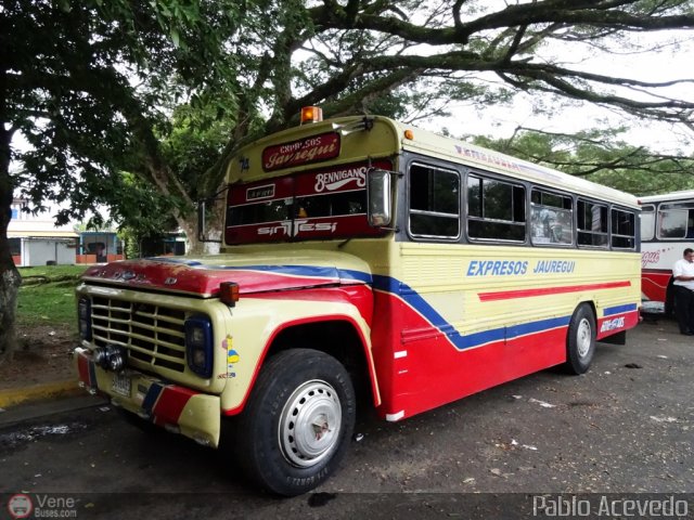 Expresos J�uregui 074 por Pablo Acevedo