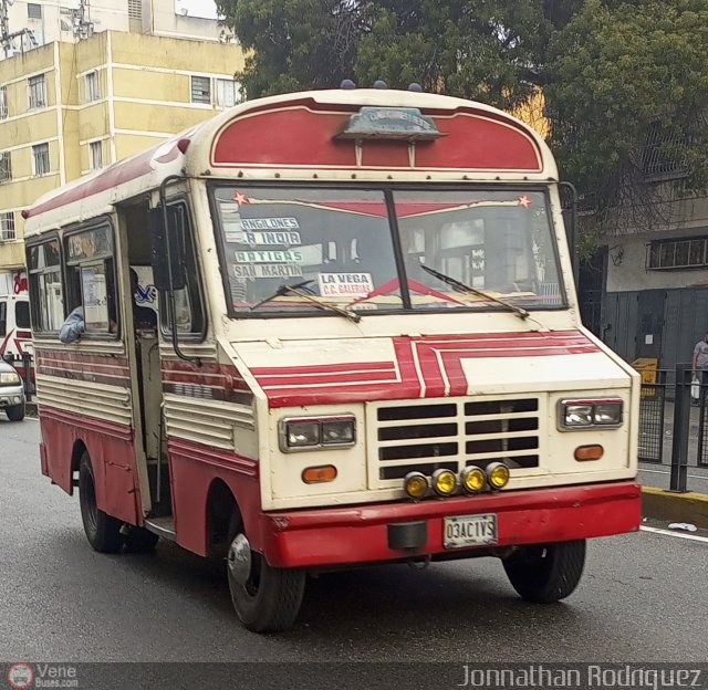 DC - Uni�n Conductores del Oeste 325 por Jonnathan Rodr�guez