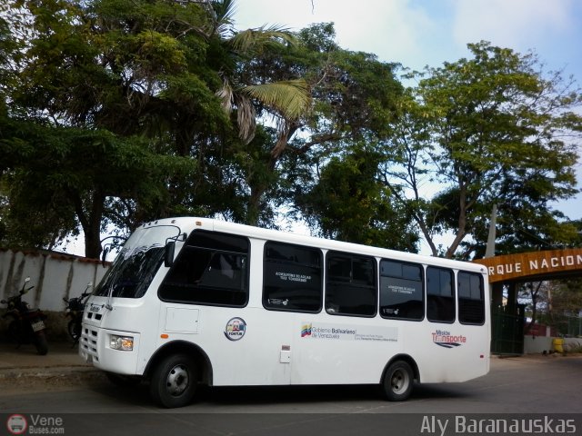 Particular o Desconocido 04 por Aly Baranauskas