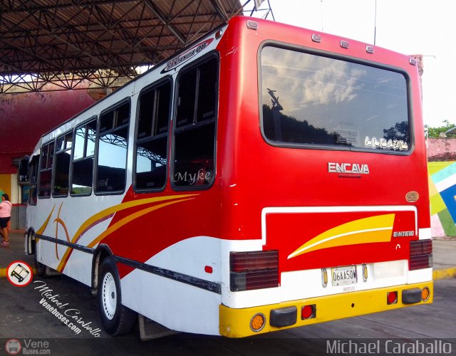 Particular o Desconocido Carupano por Michael Caraballo