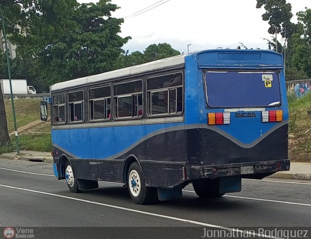 DC - S.C. Plaza Espa�a - El Valle - Coche 008 por Jonnathan Rodr�guez