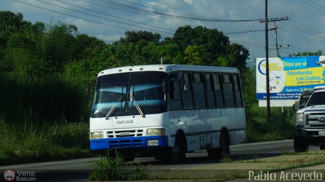 Particular o Desconocido 02A por Pablo Acevedo