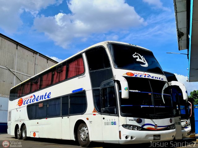 Expresos Occidente 421 por Josue S�nchez
