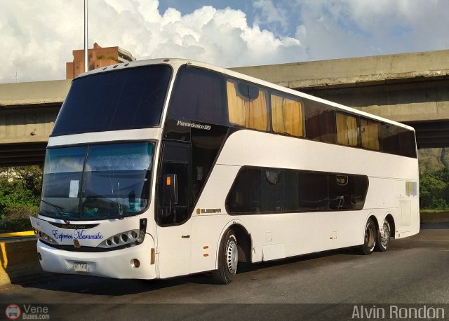 Expresos Maracaibo 0044 por Alvin Rondn