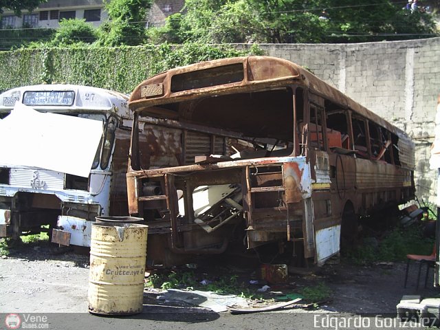 Transporte El Llanito 24 por Edgardo Gonzlez