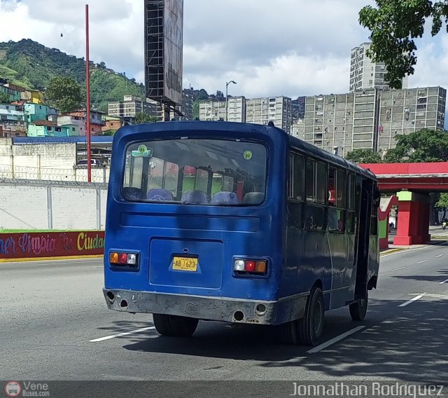 DC - Cooperativa de Transporte Pasajeros del Sur 005 por Jonnathan Rodr�guez