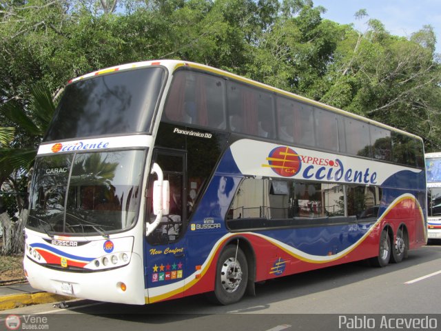 Expresos Occidente 195 por Pablo Acevedo