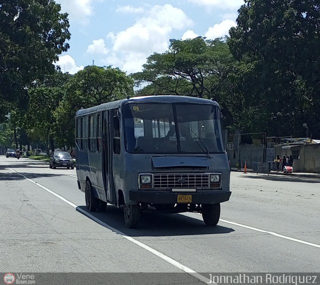 DC - Cooperativa de Transporte Pasajeros del Sur 005 por Jonnathan Rodr�guez