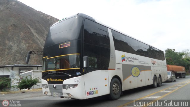 Expresos Los Llanos 233 por Leonardo Saturno