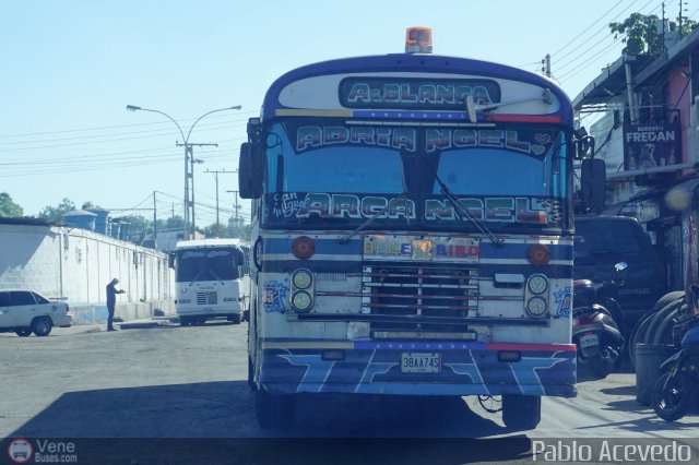 Transporte Agua Blanca 35 por Pablo Acevedo