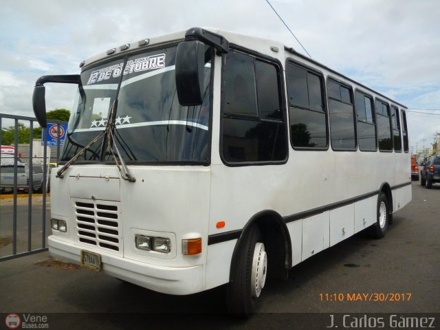 L�nea 12 de Octubre 054 por J. Carlos G�mez