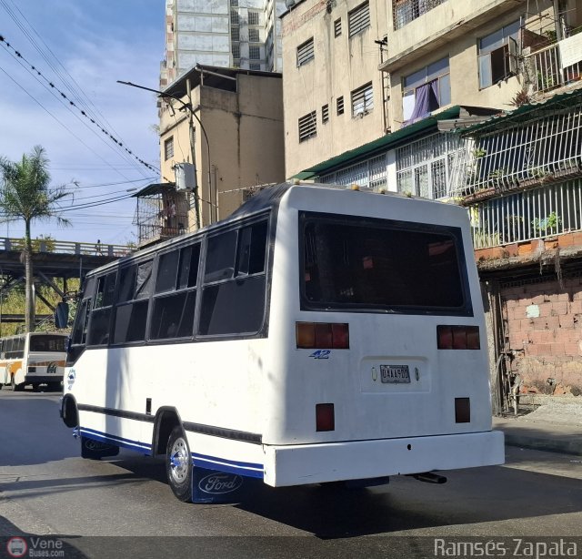 MI - Uni�n de Transportistas San Pedro A.C. 42 por Rams�s Zapata