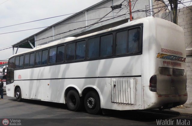 L�nea 1ero de Octubre 031 por Waldir Mata