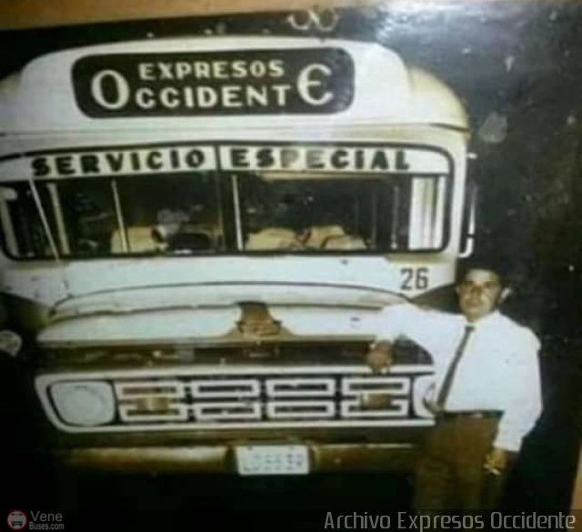 Expresos Occidente 026 por J. Carlos G�mez