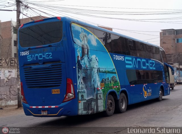 Expreso Snchez S.R.L 960 por Leonardo Saturno