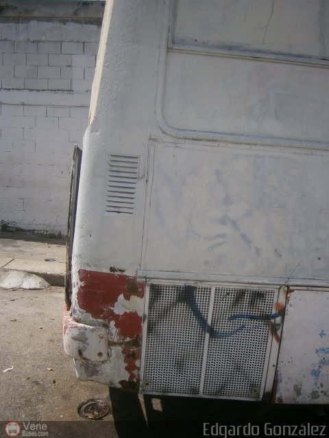 En Chiveras Abandonados Recuperaci�n IMTC-PM-01 por Edgardo Gonz�lez