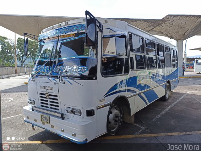 A.C. L�nea Autobuses Por Puesto Uni�n La Fr�a 31 por Jos� Mora