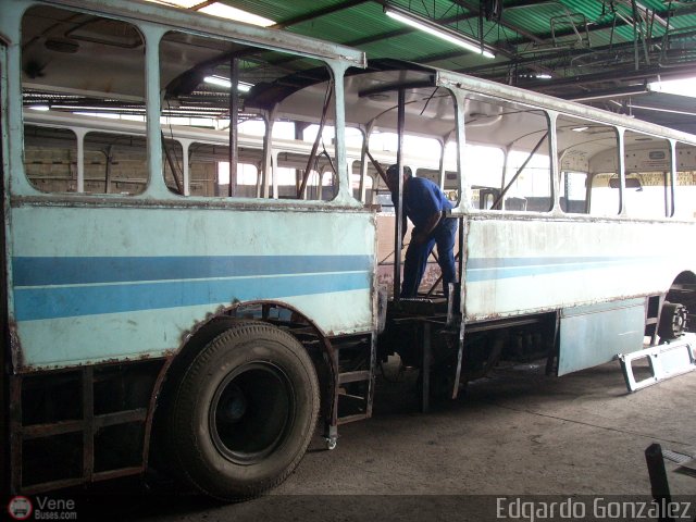 DC - Colectivos del Norte 60 por Edgardo Gonz�lez