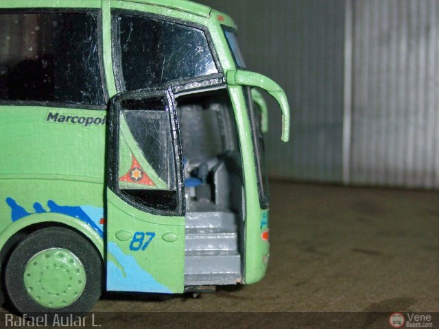 Maquetas y Miniaturas 87 Exp. Flamingo por Rafael Aular