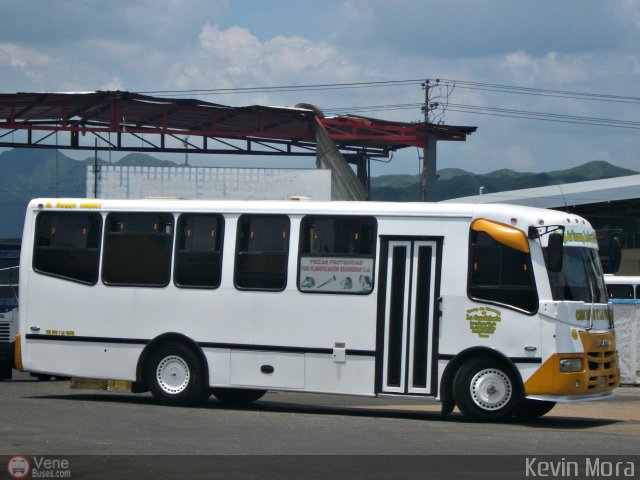 Coop. de Transporte La Candelaria 64 por Kevin Mora