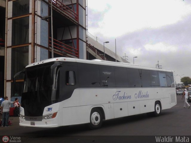 A.C. Mixta de Transporte T�chira M�rida R.L. 0101 por Waldir Mata