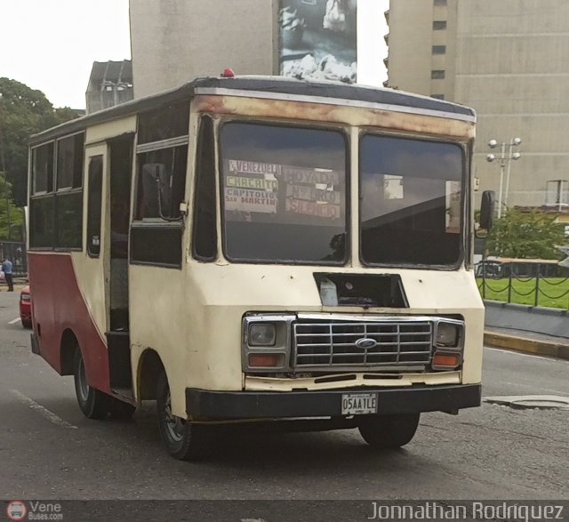 Ruta Metropolitana de La Gran Caracas 3300 por Jonnathan Rodr�guez