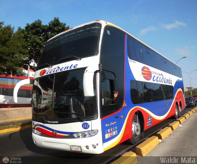 Expresos Occidente 182 por Waldir Mata