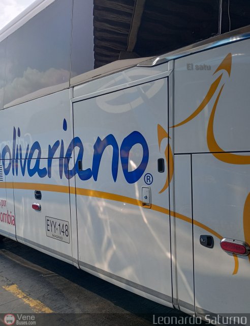 Expreso Bolivariano 2998 por Leonardo Saturno