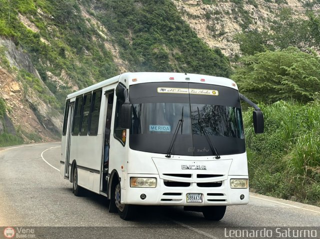 L�nea Los Andes S.C. 052 por Leonardo Saturno