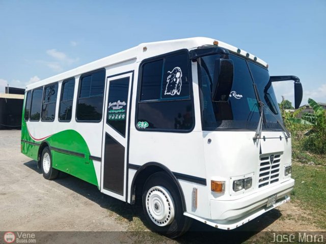 Particular o Desconocido Maracay por Jos� Mora