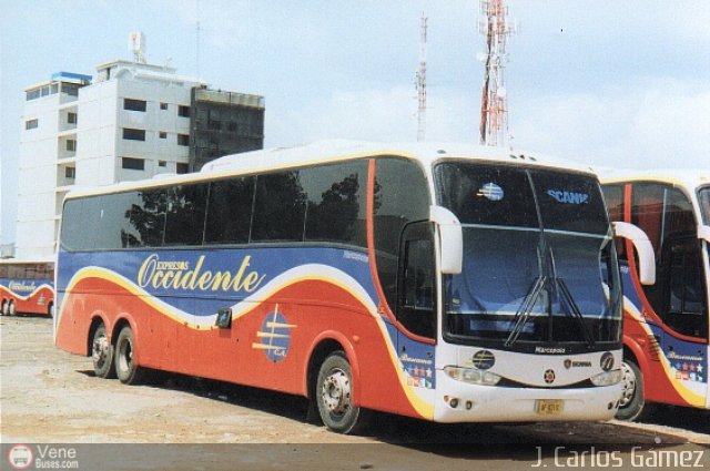 Expresos Occidente 047 por J. Carlos G�mez