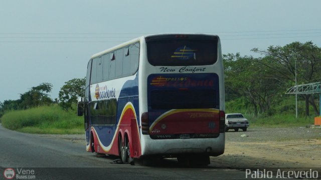 Expresos Occidente 088 por Pablo Acevedo