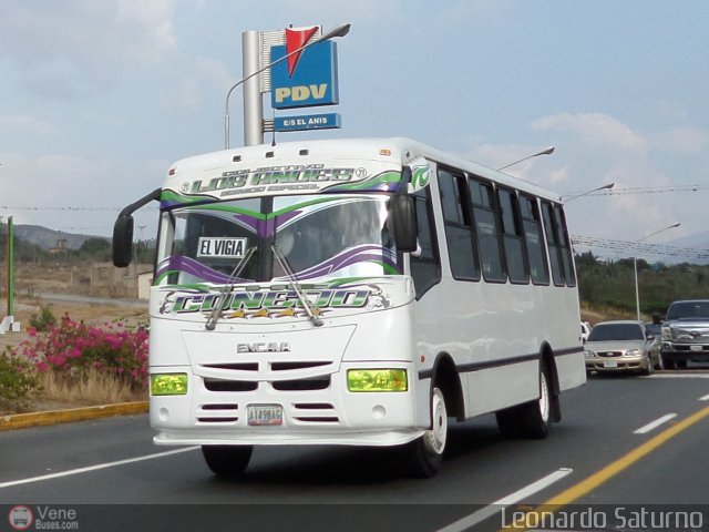 Colectivo Los Andes 21 por Leonardo Saturno
