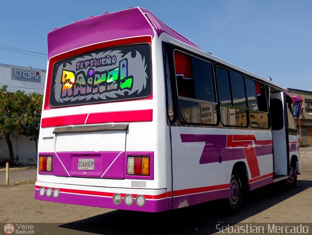 ZU - U.C. Barrio La Polar 151 por Sebasti�n Mercado