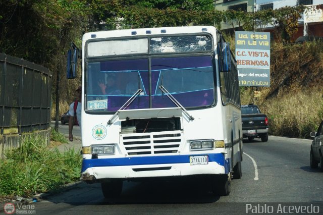 Coop. Independencia Petare Sta. Luc�a 32 por Pablo Acevedo