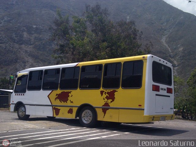 Uni�n Expresos Tovar 03 por Leonardo Saturno