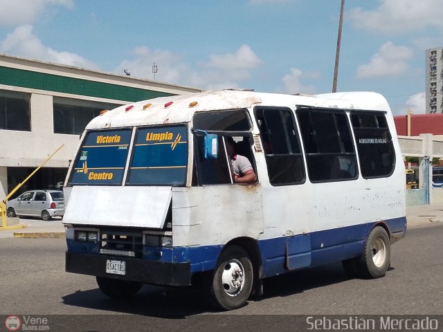 ZU - Colectivos La Limpia - La Estrella 018 por Sebastin Mercado