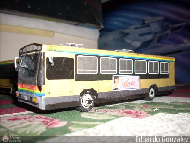 Maquetas y Miniaturas 012 por Edgardo Gonz�lez