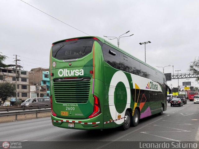 Oltursa 2600 por Leonardo Saturno