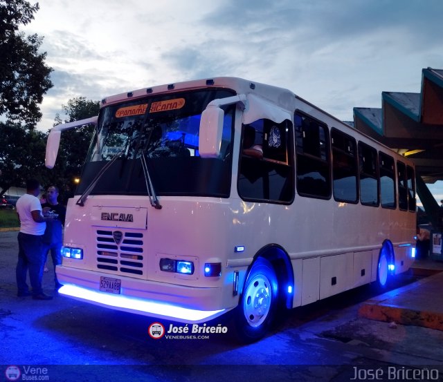 A.C. L�nea Panamericana 38 por Jos� Brice�o