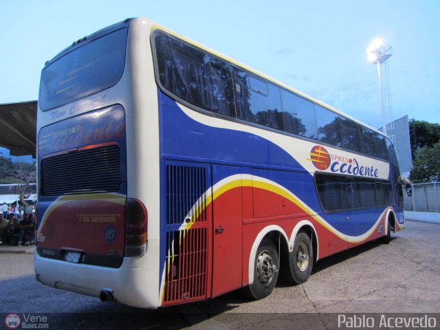 Expresos Occidente 127 por Pablo Acevedo