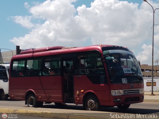 Bus MetroMara 067 por Sebasti�n Mercado