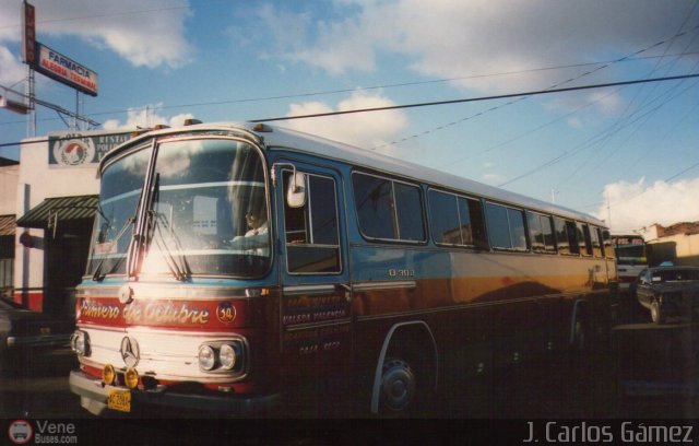 Línea 1ero de Octubre 034 por J. Carlos Gámez