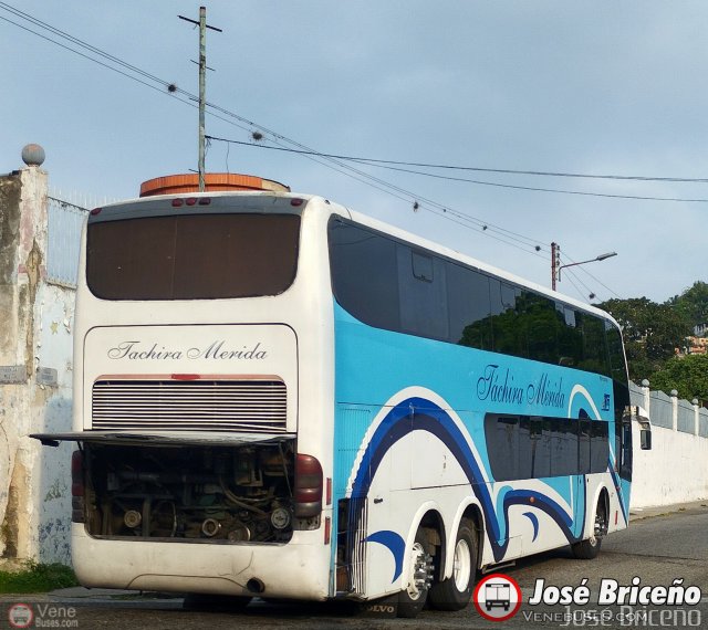 A.C. Mixta de Transporte T�chira M�rida R.L. 0418 por Jos� Brice�o