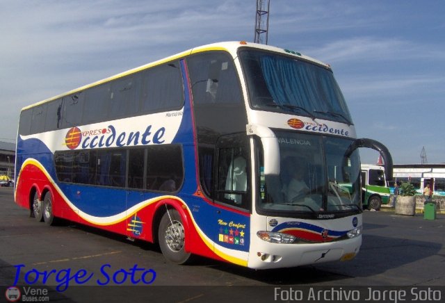 Expresos Occidente 255 por J. Carlos G�mez